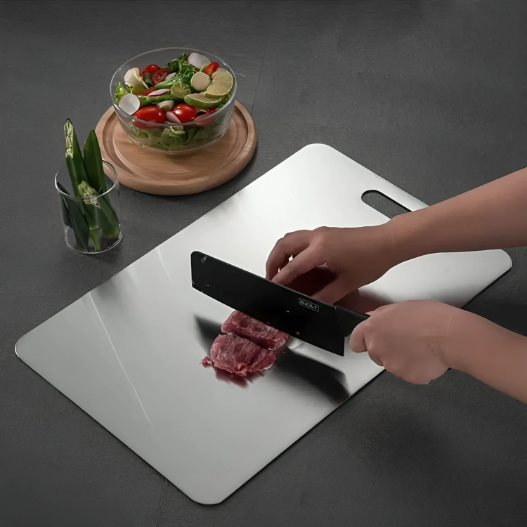 Odour-Free Titanium Cutting Board